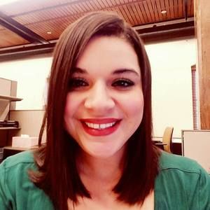 Meet your Posher, Adrianna